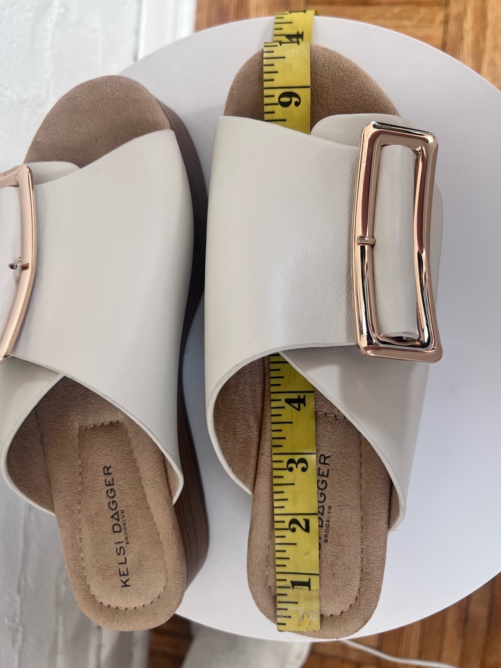 Kelsi Dagger Dover Shell Platform Slide Sandal Cream Large Buckle Size 8 NWOT - Picture 14 of 14